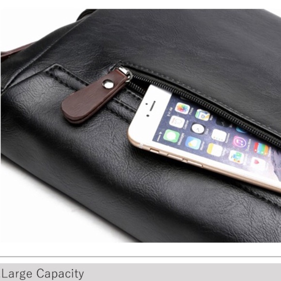 Luxury Black Leather Bag. - Picture 7 of 8